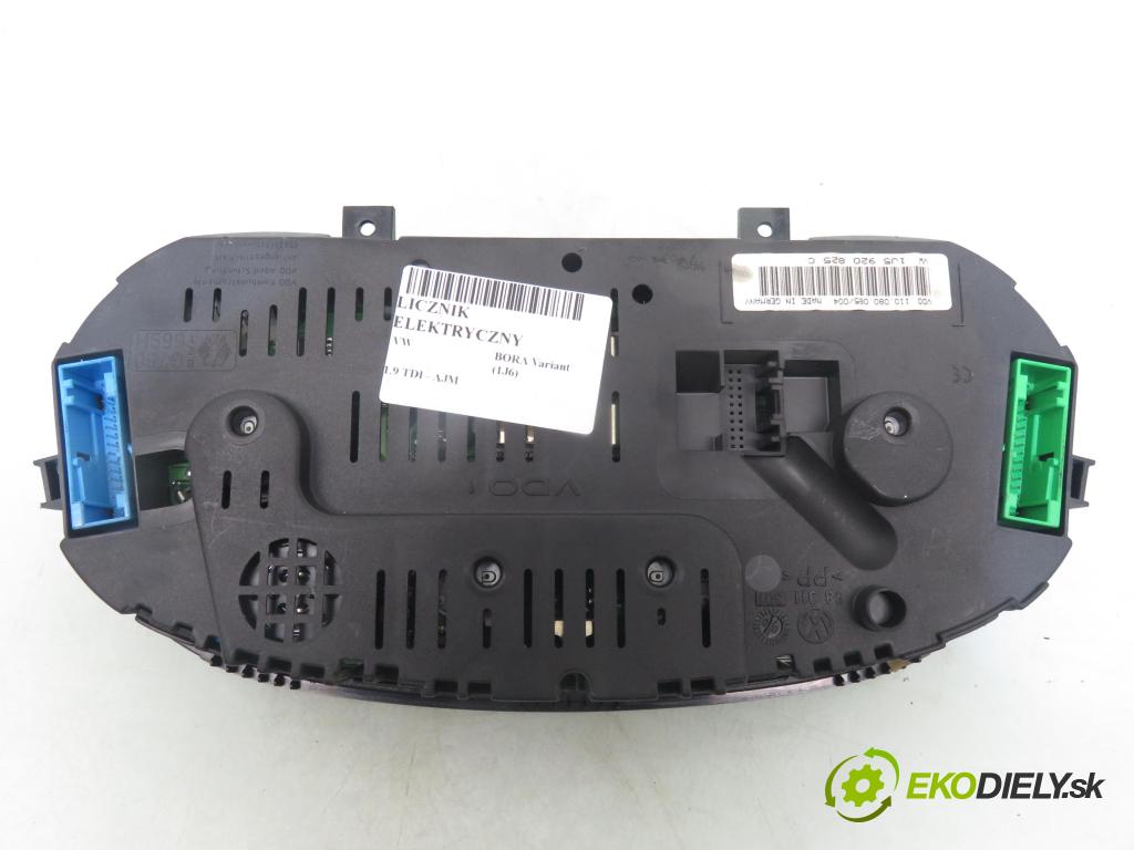 VW BORA Variant (1J6) KOMBI 2000 85,00 1.9 TDI - AJM 1896,00 prístrojovka elektrický 1J5920825C
