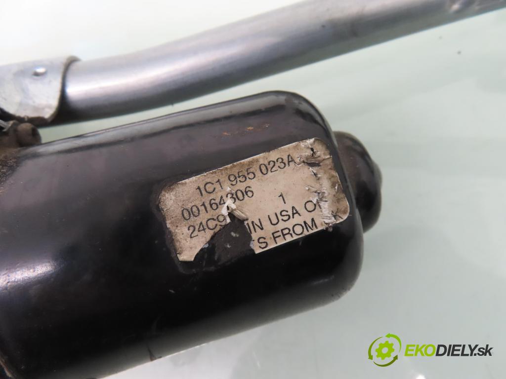 VW NEW BEETLE (9C1, 1C1) HB 2000 75,00 1.6 - AYD 1595,00 Motorček stieračov 1C1955023A