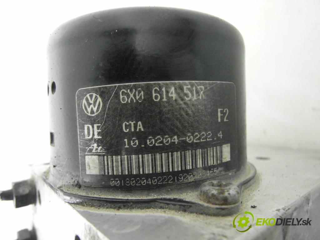 VW BORA Variant (1J6) KOMBI 2000 85,00 1.9 TDI - AJM 1896,00 Pumpa ABS 1C0907379 ; 10094703073 ; 6X0614517 (Pumpa ABS)