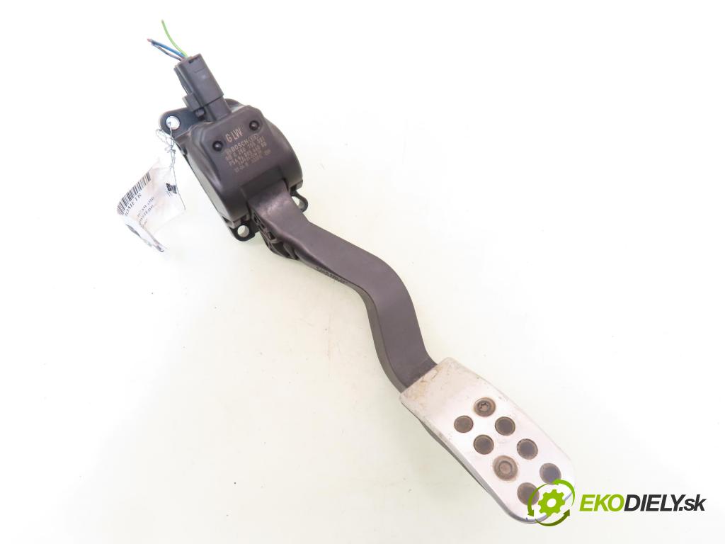 PEUGEOT 307 SW (3H) KOMBI 2007 80,00 1.6 HDI 110 - 9HZ (DV6TED4) 1560,00 Potenciometer plynu 0280755081 ; 9680566080 (Potenciometer plynového pedálu)