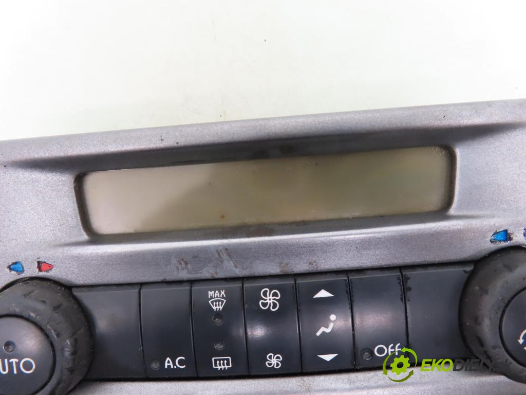 RENAULT LAGUNA II (BG0/1_) HB 2001 88,00 1.9 dCi (BG08, BG0G) - F9Q 750 1870,00 Panel kúrenia KLIMATRONIK 8200181132 ; 52485201