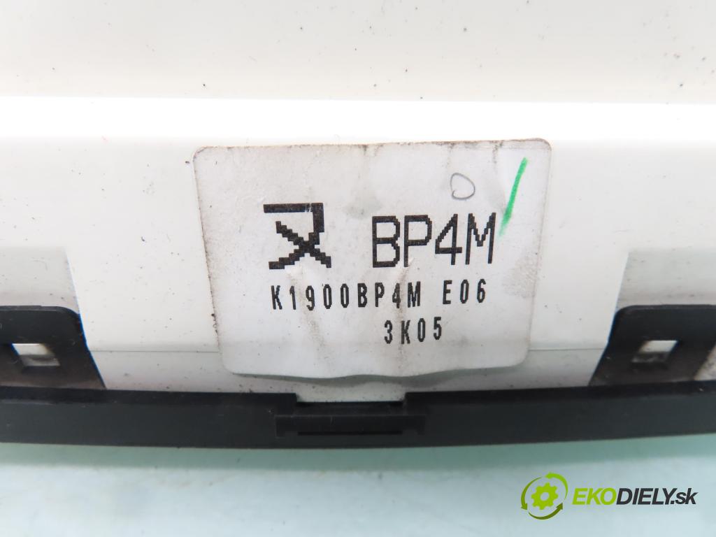 MAZDA 3 (BK) HB 2004 77,00 1.6 - B6ZE 1598,00 Panel kúrenia KLIMATRONIK K1900BP4M