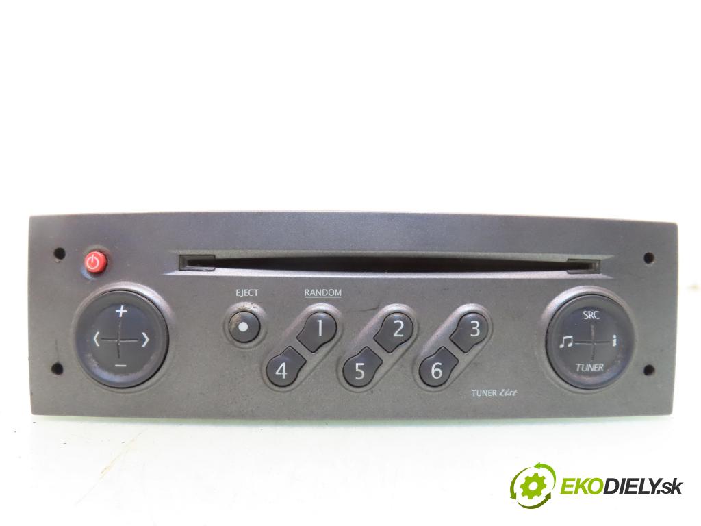 RENAULT SCENIC II (JM0/1_) MINIVAN 2005 88,00 1.9 DCI - F9Q 812 1870,00 RADIO CD 8200300859