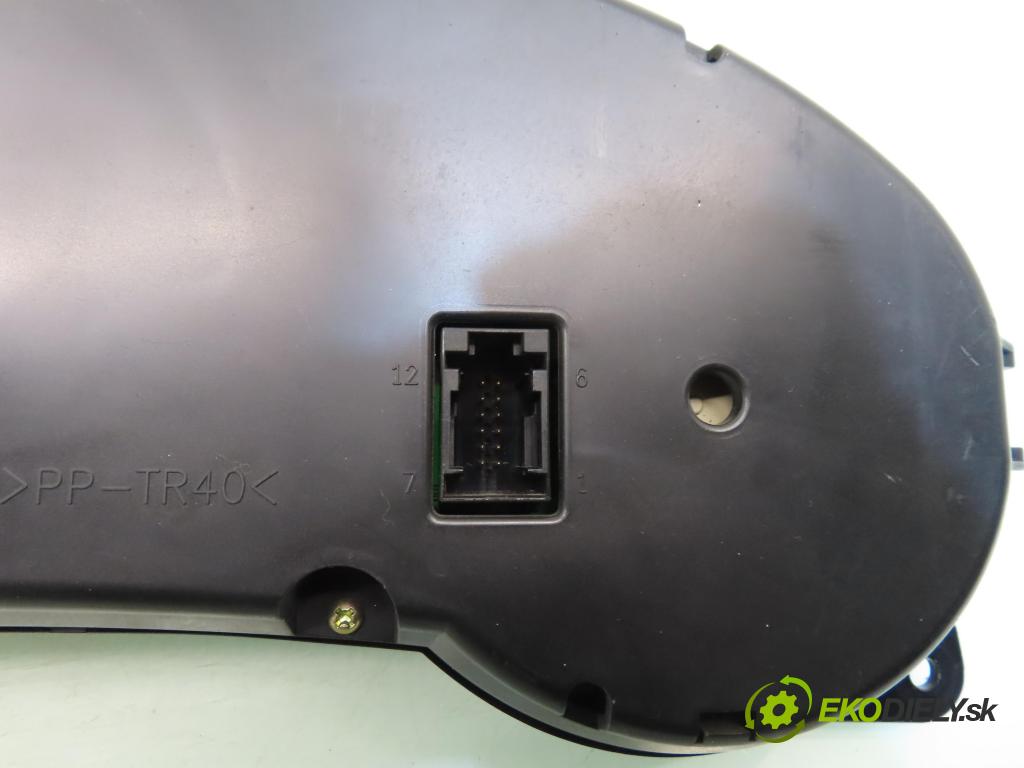 SAAB 9-3 (YS3F) SEDAN 2005 110,00 1.9 TiD - Z 19 DTH 1910,00 prístrojovka elektrický 7553657 ; P12763128