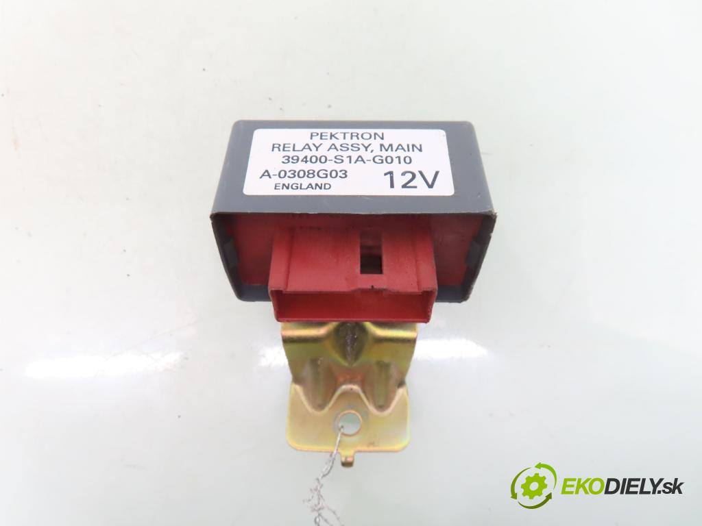HONDA ACCORD VI (CK, CG, CH, CF8) SEDAN 2001 100,00 1.8 i (CG8) - F18B2 1850,00 RELÉ: motorku paliva 39400S1AG010