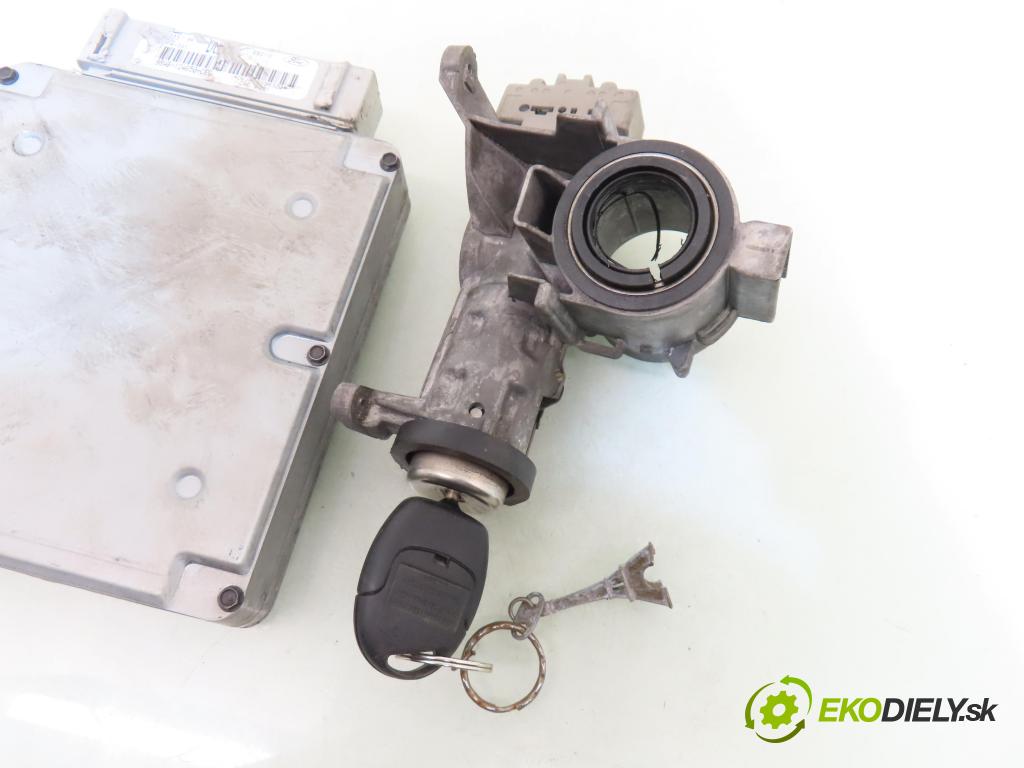 FORD FOCUS (DAW, DBW) HB 1998 74,00 1.6 16V - FYDC 1596,00 spínačka / imobilizéra IMMO / řídící jednotka 98AB12A650CEG