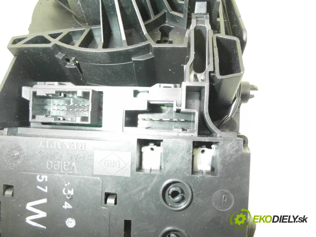 RENAULT SCENIC II (JM0/1_) MINIVAN 2005 88,00 1.9 DCI - F9Q 812 1870,00 PAKA/ŘAZENÍ/SADA: 8200127727 ; 61850004 ; 61880051