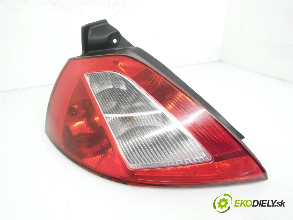 RENAULT MEGANE II (BM0/1_, CM0/1_) HB 2004 83,00 1.6 16V (BM0C, CM0C) - K4M 760 1598,00 světlo levé zadní 8200073236 ; 89398082