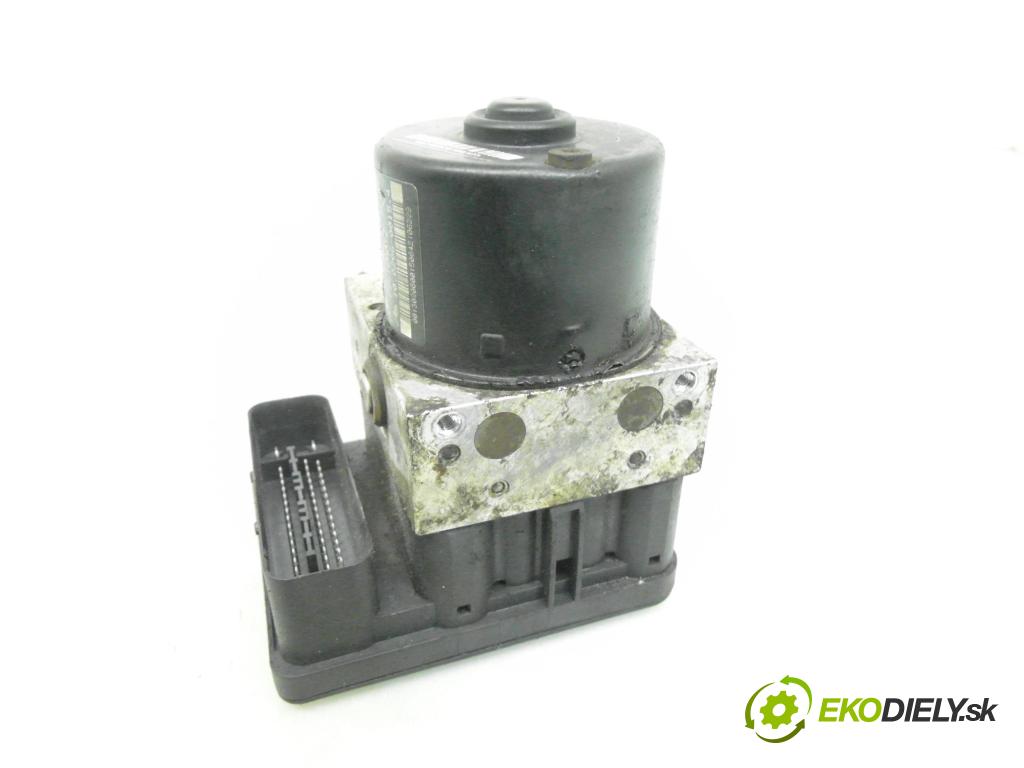 RENAULT LAGUNA II (BG0/1_) HB 2001 88,00 1.9 dCi (BG08, BG0G) - F9Q 750 1870,00 Pumpa ABS 10096014113 ; 8200053423C ; 10020600154 (Pumpa ABS)