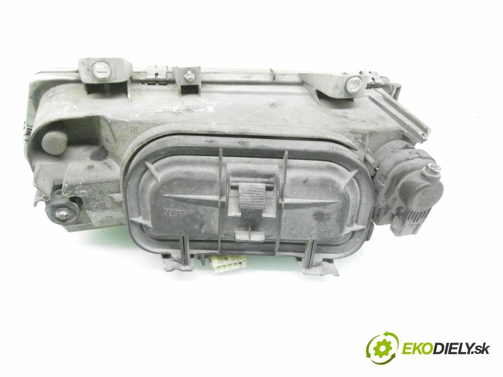 FIAT ULYSSE (220_) MINIVAN 1994 108,00 2.0 Turbo (220.AD5) - RGX (XU10J2CTE) 1998,00 světlo PP 60979760D
