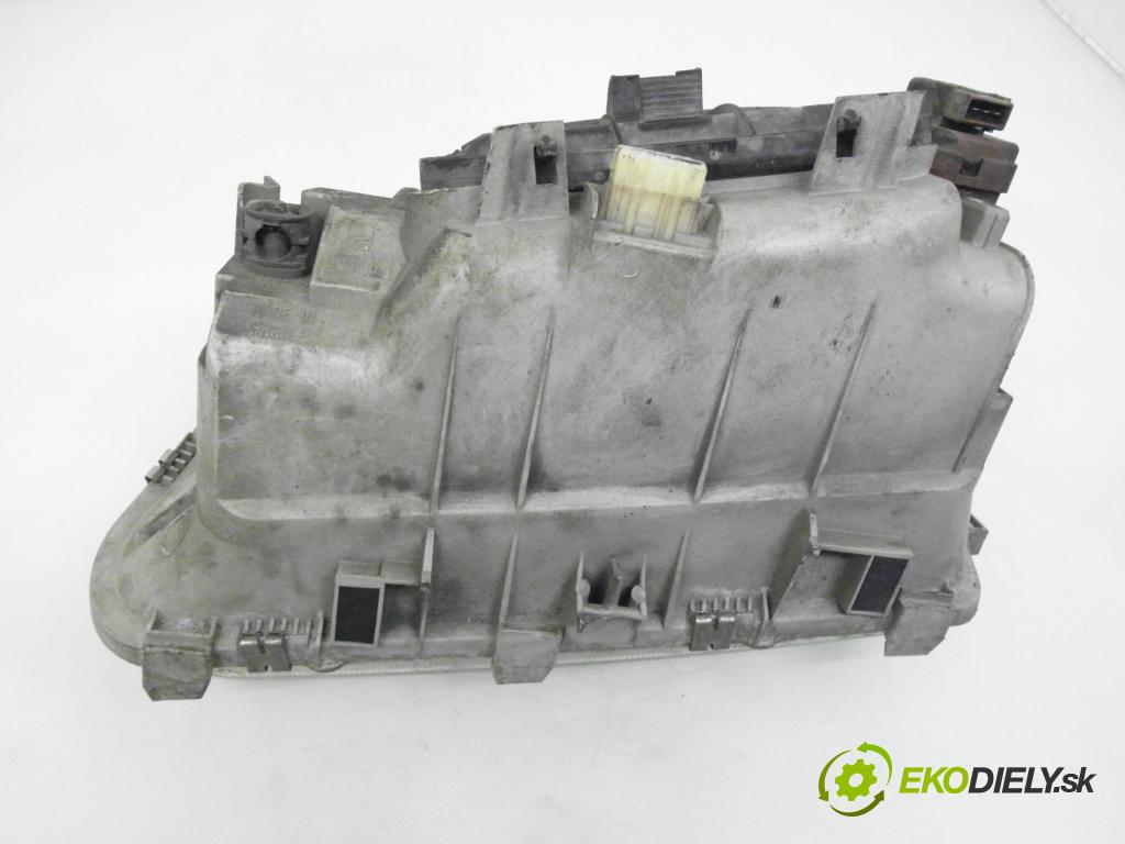 FIAT ULYSSE (220_) MINIVAN 1994 108,00 2.0 Turbo (220.AD5) - RGX (XU10J2CTE) 1998,00 světlo PP 60979760D