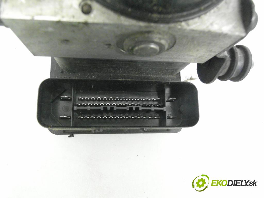VW JETTA III (1K2) SEDAN 2005 77,00 1.9 TDI - BKC 1896,00 Pumpa ABS 1K0907379AA ; 10096003603 ; 1K0614517T (Pumpa ABS)