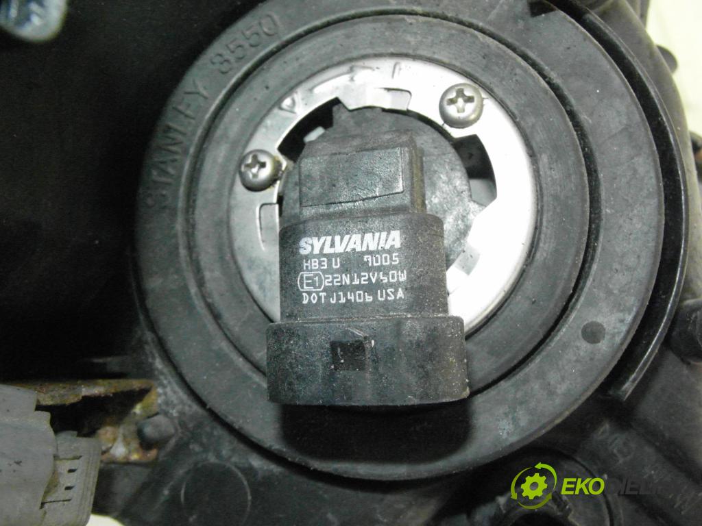 MAZDA 5 (CR19) MINIVAN 2006 105,00 2.0 CD - RF7J 1998,00 světlo LP W3T15671