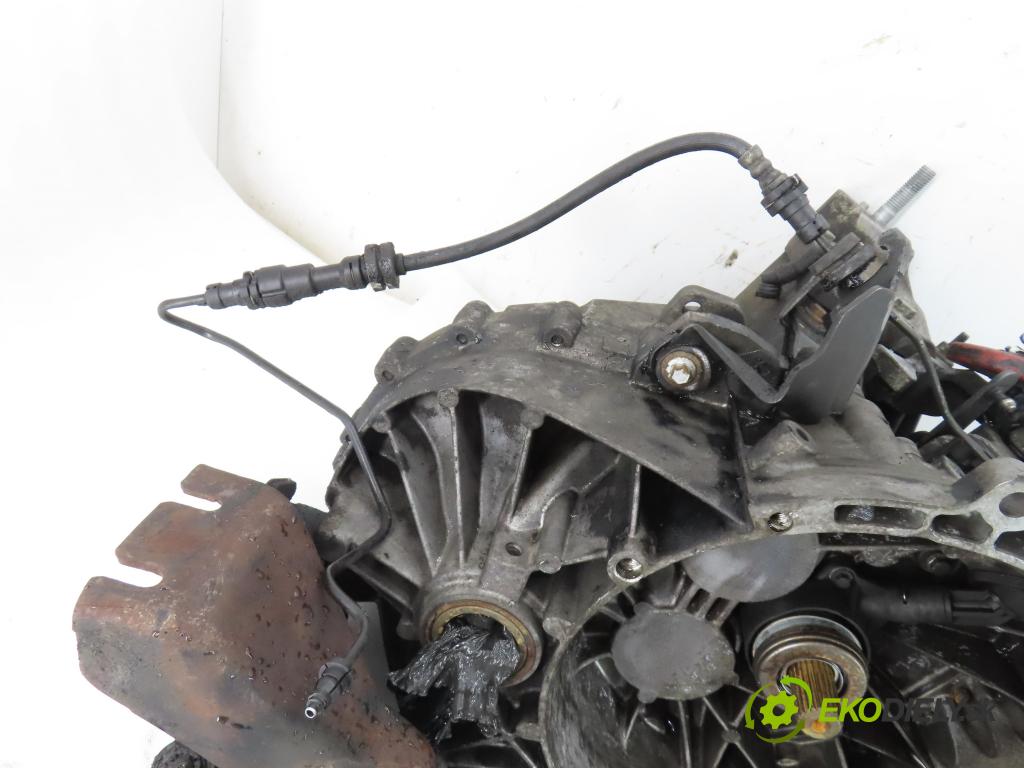 FORD MONDEO IV (BA7) LIFTBACK 2008 92,00 1.8 TDCi - QYBA 1753,00 přeložení 7G9R7002ZF ; 6M2R7F096FB