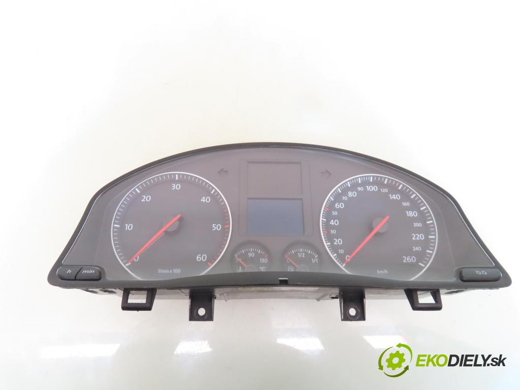 VW JETTA III (1K2) SEDAN 2005 77,00 1.9 TDI - BKC 1896,00 prístrojovka elektrický 1K0920862K