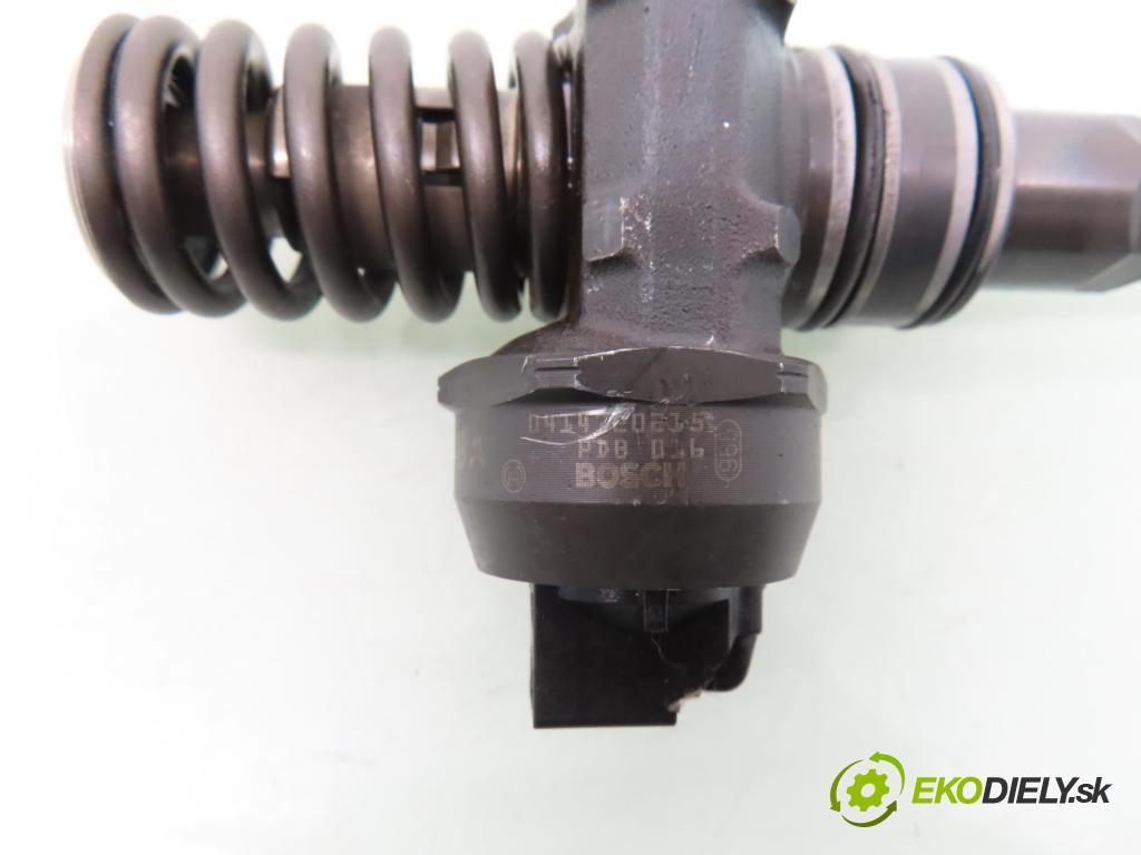 SEAT ALTEA (5P1) MINIVAN 2007 77,00 1.9 TDI - BXE 1896,00 vstříkovač 038130073AG ; 0414720215 (Vstřikovač paliva)