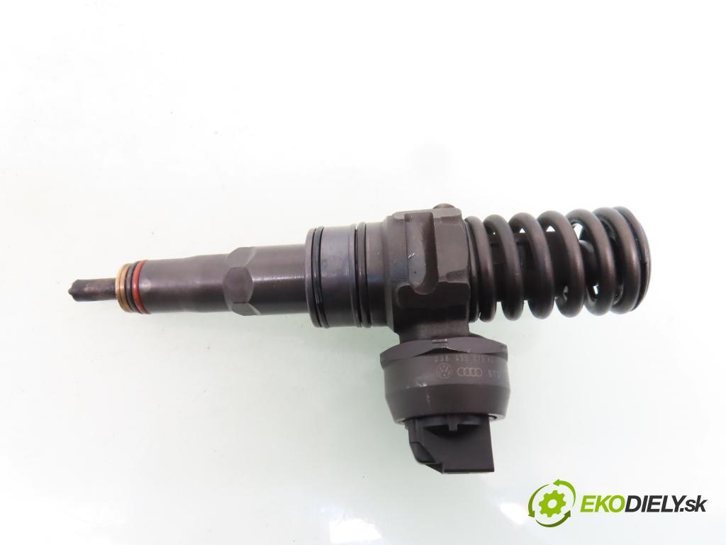 SEAT ALTEA (5P1) MINIVAN 2007 77,00 1.9 TDI - BXE 1896,00 vstříkovač 038130073AG ; 0414720215 (Vstřikovač paliva)