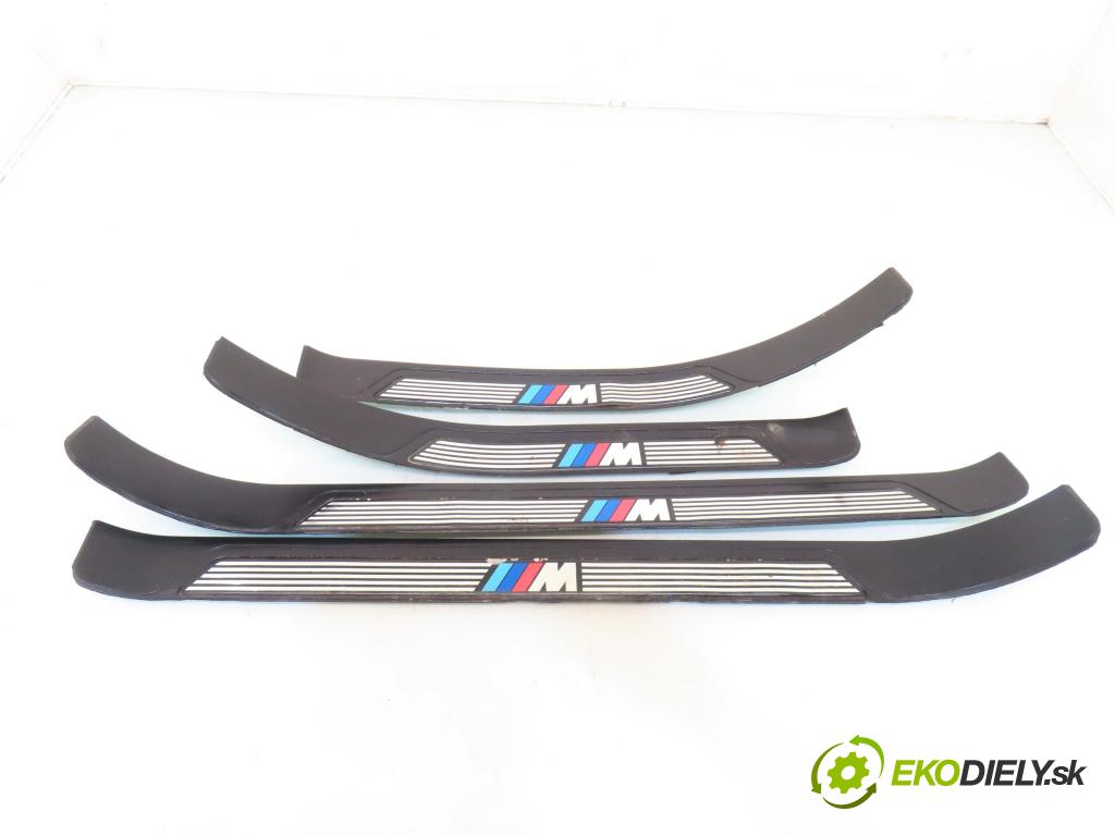 BMW 5 (E39) SEDAN 2000 135,00 3.0 530 d 184 - M57 D30 (306D1) 2926,00 lišty PROGOWE 2494822 ; 2494808 ; 2494620
