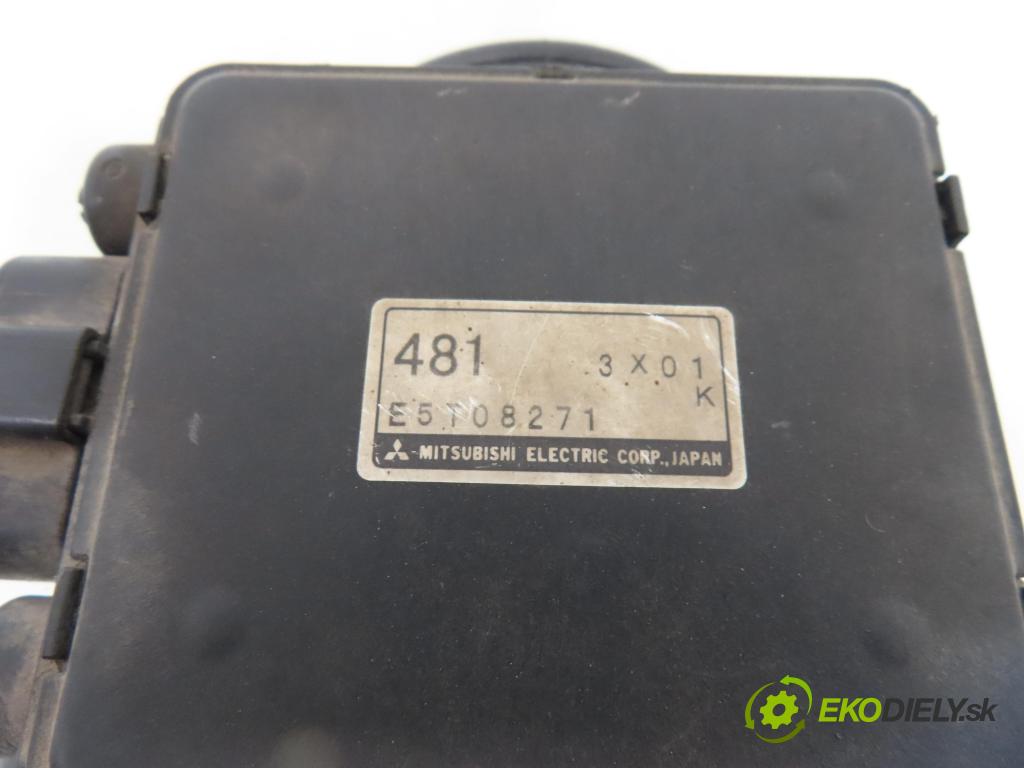 MITSUBISHI CARISMA (DA_) SEDAN 2003 90,00 1.8 GDI (DA2A) - 4G93 (GDI) 1834,00 váha vzduchu vzduchu E5T08271