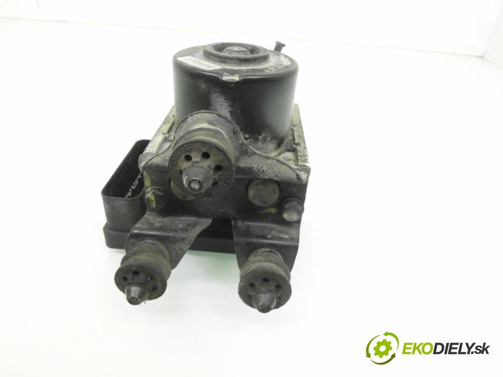 SKODA OCTAVIA II (1Z3) SEDAN 2006 103,00 2.0 TDI 16V - BKD 1968,00 pumpa ABS 1K0907379P ; 10097003153 ; 1K0614117H (Pumpa ABS)