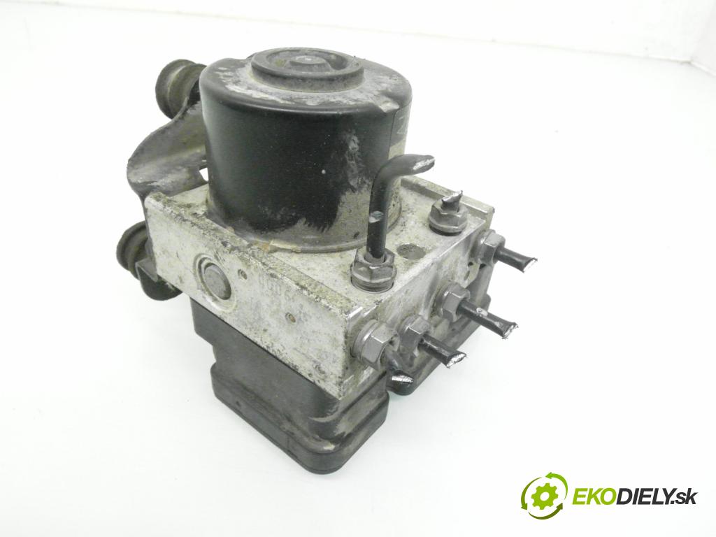 SKODA OCTAVIA II (1Z3) SEDAN 2006 103,00 2.0 TDI 16V - BKD 1968,00 pumpa ABS 1K0907379P ; 10097003153 ; 1K0614117H (Pumpa ABS)