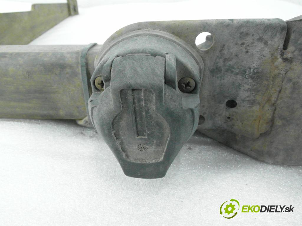 OPEL MOVANO Platforma / podwoyie (X70) KABINA/PLATFORMA 2006 84,00 2.5 DTI - G9U 724 2464,00 Hák