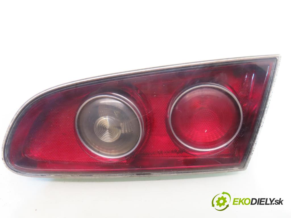 SEAT CORDOBA (6L2) SEDAN 2003 74,00 1.4 16V - BBZ 1390,00 světlo pravé zadní kufr 964720 ; 6L6945231