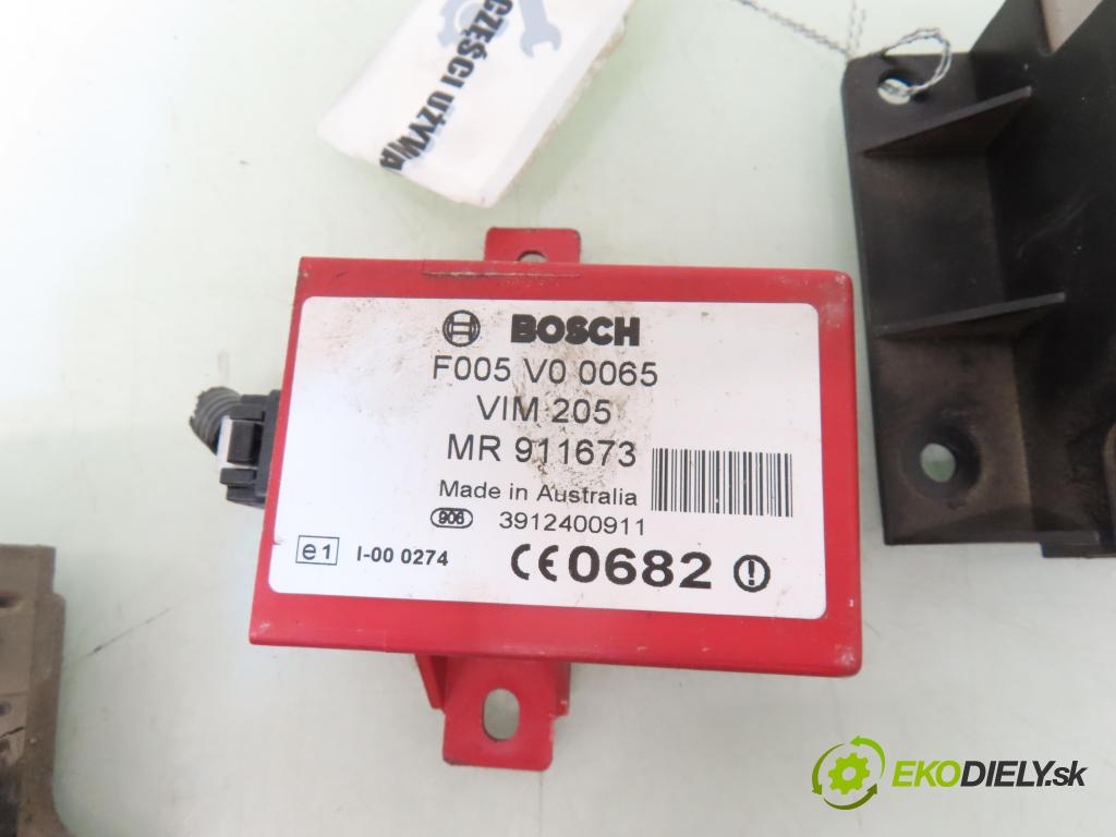 MITSUBISHI CARISMA (DA_) SEDAN 2003 90,00 1.8 GDI (DA2A) - 4G93 (GDI) 1834,00 spinačka / imobilizéra IMMO / Riadiaca jednotka MN122248 ; MD340897 ; MR911673