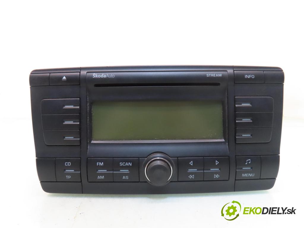 SKODA OCTAVIA II (1Z3) SEDAN 2006 103,00 2.0 TDI 16V - BKD 1968,00 RADIO CD 1Z0035161B