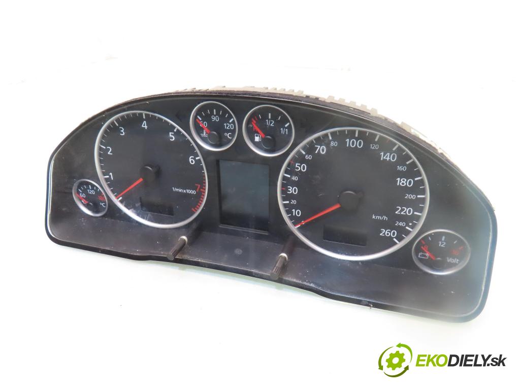 AUDI A6 Avant (4B5, C5) KOMBI 2002 125,00 2.4 - BDV 2393,00 Prístrojovka elektrický 4B0920933N
