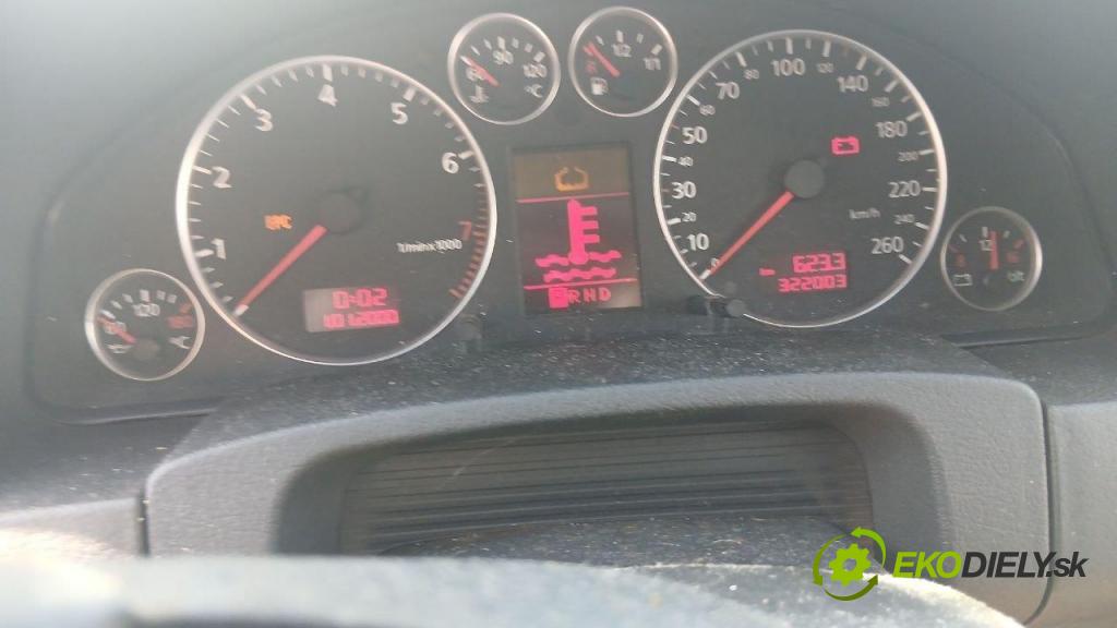 AUDI A6 Avant (4B5, C5) KOMBI 2002 125,00 2.4 - BDV 2393,00 Prístrojovka elektrický 4B0920933N