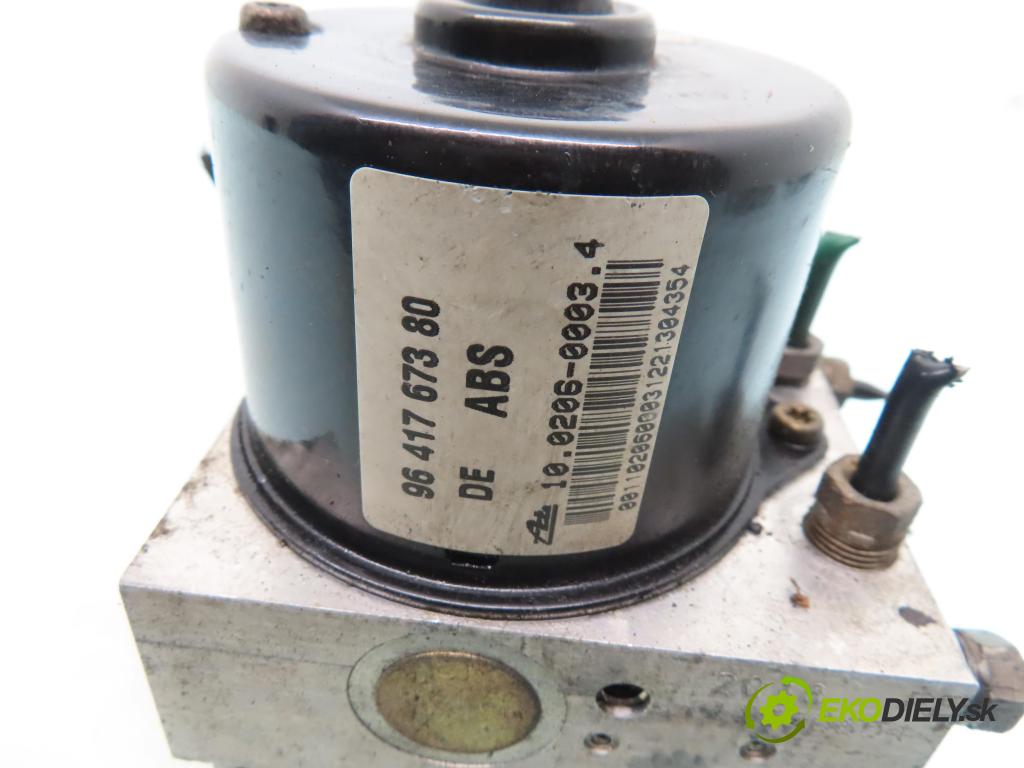 CITROEN C5 I (DC_) SEDAN 2001 66,00 2.0 HDi (DCRHYB) - RHY (DW10TD) 1997,00 Pumpa ABS 10096011173 ; 9641767380 (Pumpa ABS)