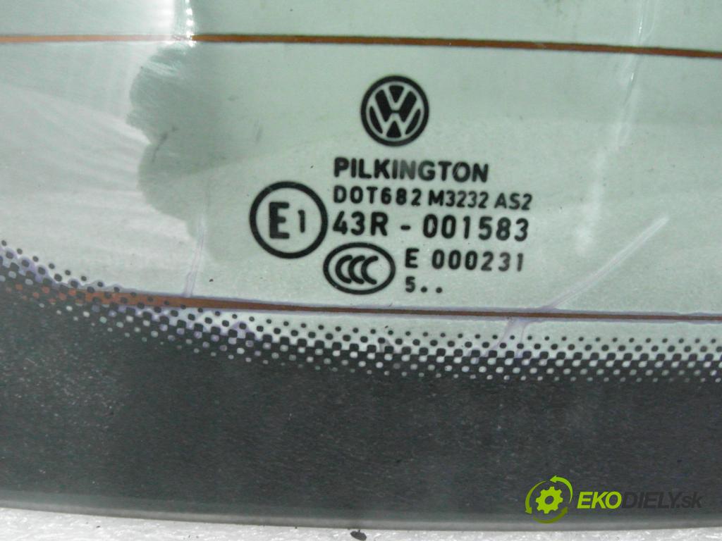 VW CADDY III Variant (2KB, 2KJ, 2CB, 2CJ) KOMBIVAN 2006 55,00 1.9 TDI - BSU 1896,00 okno ZADNÍ: kapota