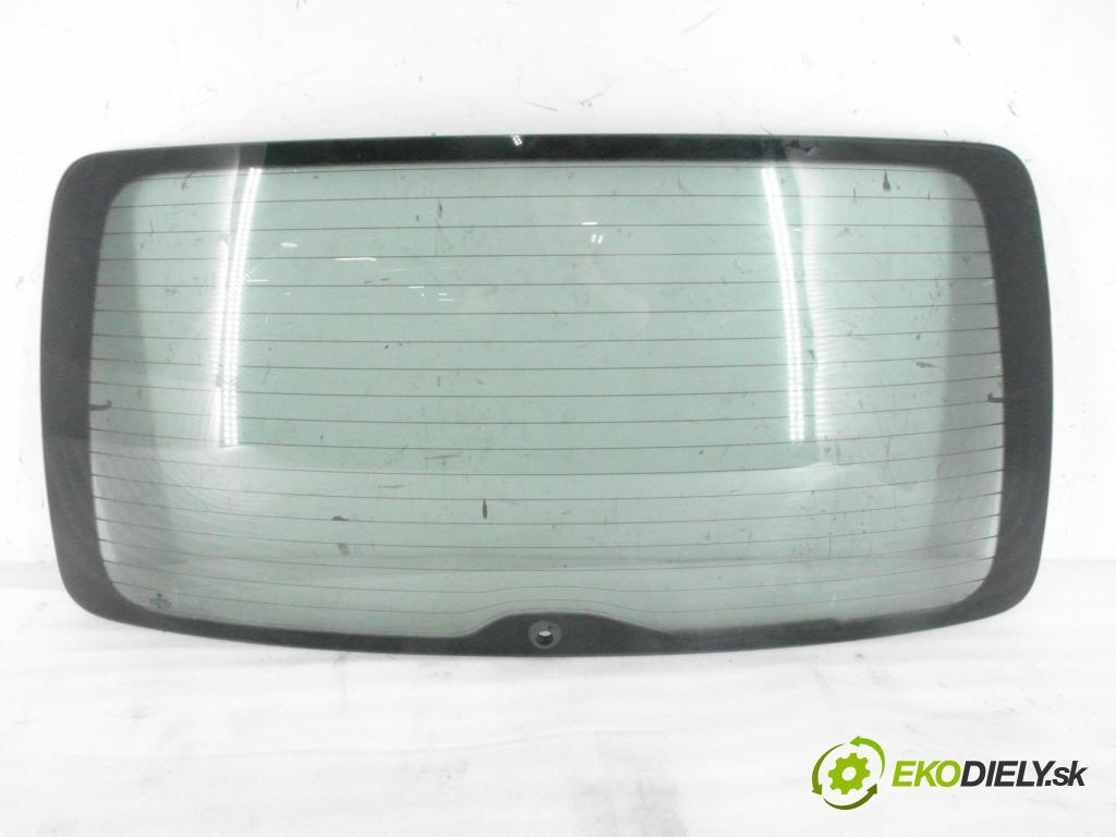 VW CADDY III Variant (2KB, 2KJ, 2CB, 2CJ) KOMBIVAN 2006 55,00 1.9 TDI - BSU 1896,00 okno ZADNÍ: kapota