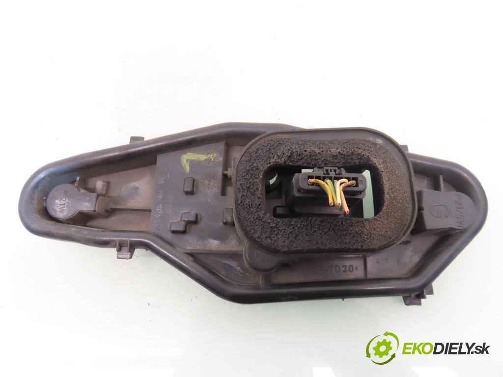 PEUGEOT PARTNER Skrzynia FURGON 2008 66,00 1.6 HDi - 9HF (DV6DTED) 1560,00 vložka svetla ľavy zadné