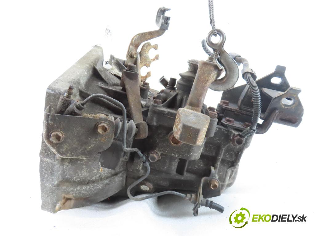 TOYOTA YARIS (_P9_) HB 2006 51,00 1.0 VVT-i (KSP90_) - 1KR-FE 998,00 Prevodovka MANUALNA