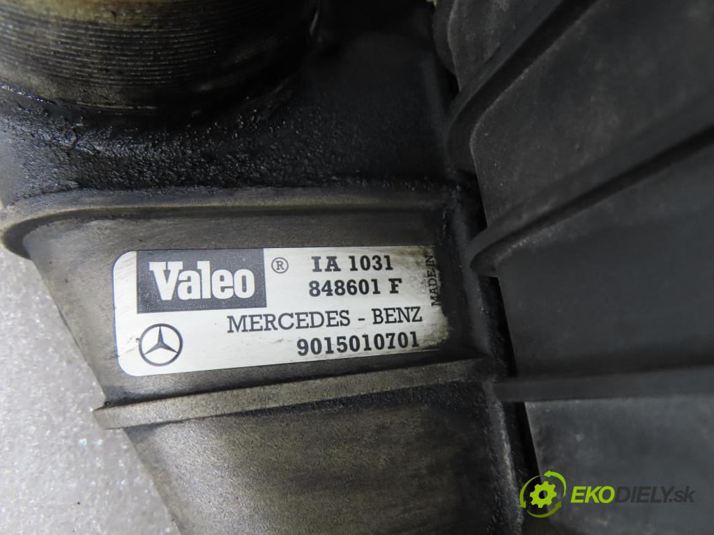 MERCEDES-BENZ SPRINTER 2-t Platforma / podwozie (901, 902) KABINA/PLATFORMA 2004 60,00 208 CDI - OM 611.987 2148,00 chladič vody 9015010701 ; 62664A