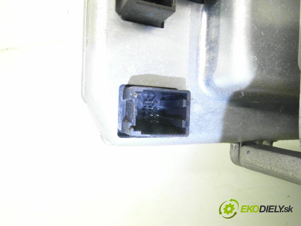 OPEL MERIVA A nadwozie wielkoprzestrzenne (MPV) (X03) MINIVAN 2005 66,00 1.4 16V Twinport - Z 14 XEP 1364,00 serv/podporovanie elektrické 13153554 ; 2610865206C ; 2610196706L