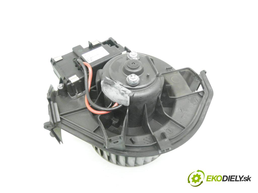 AUDI A6 (4F2, C6) SEDAN 2005 125,00 2.0 TFSI - BPJ 1984,00 ventilátor větráku 4F0820521A ; 4F0910521 ; 2468105840