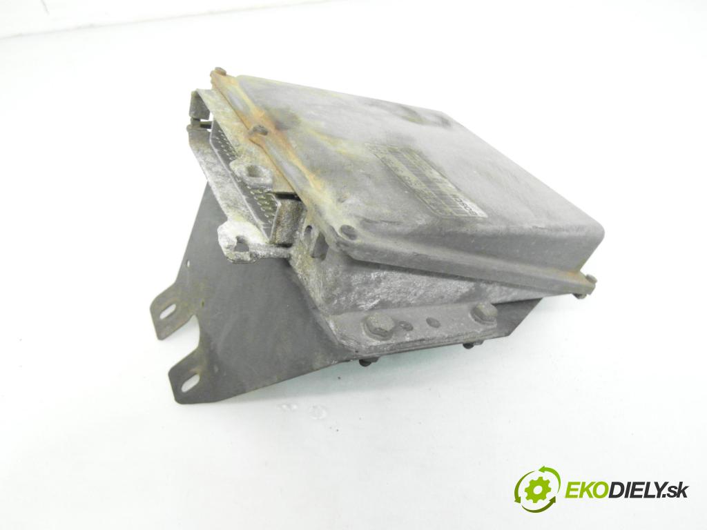 MERCEDES-BENZ SPRINTER 3-t Platforma / Podwozie (903) KABINA/PLATFORMA 1998 90,00 312 D 2.9 - OM 602.980 2874,00 Riadiaca jednotka Motor A0225453432 ; 0281001644