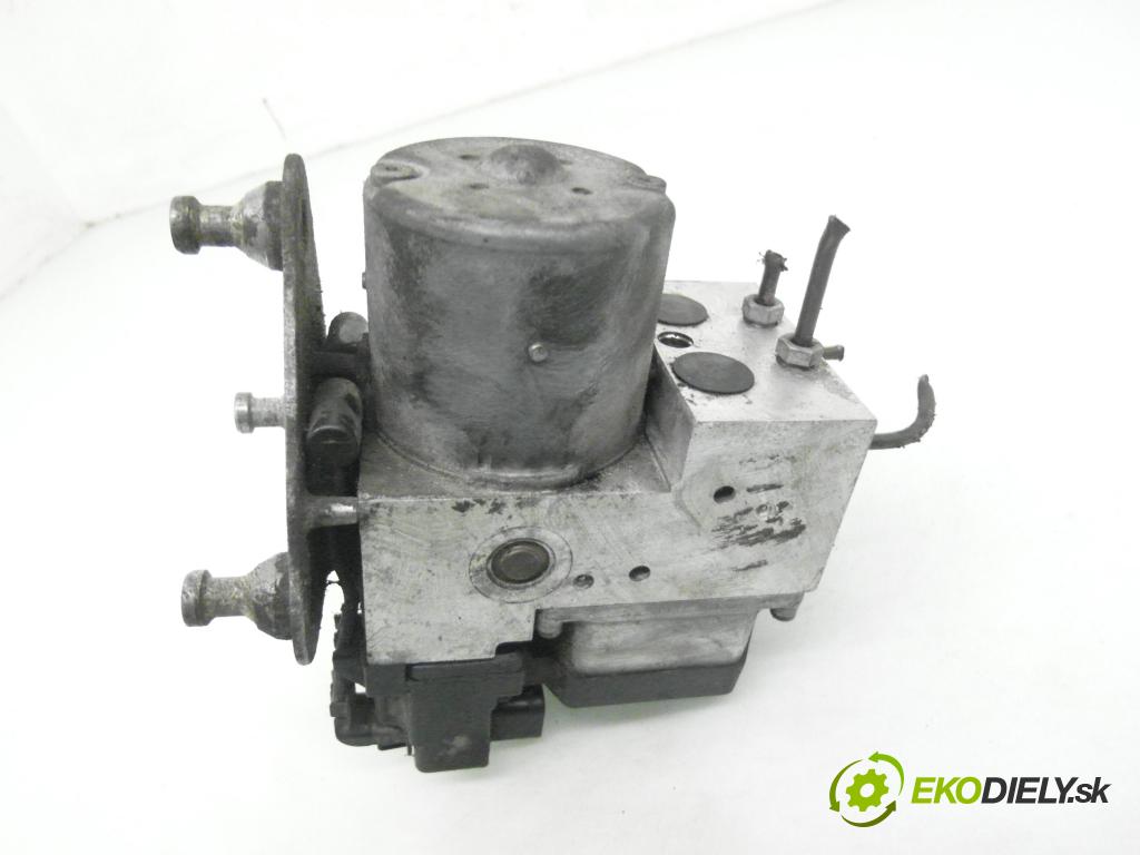 MERCEDES-BENZ SPRINTER 3-t Platforma / Podwozie (903) KABINA/PLATFORMA 1998 90,00 312 D 2.9 - OM 602.980 2874,00 Pumpa ABS A0004460789 ; 0265220488 ; 0273004311 (Pumpa ABS)