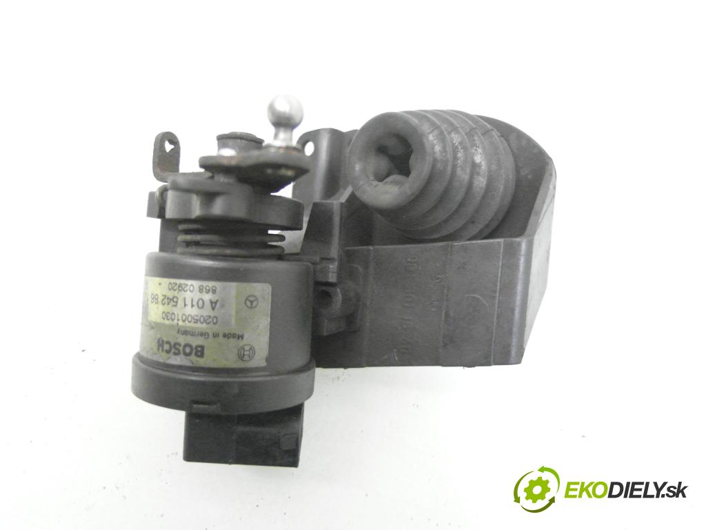 MERCEDES-BENZ SPRINTER 3-t Platforma / Podwozie (903) KABINA/PLATFORMA 1998 90,00 312 D 2.9 - OM 602.980 2874,00 Potenciometer plynu A0115428617 ; 0205001030 (Potenciometer plynového pedálu)