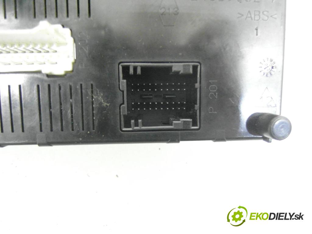 RENAULT CLIO II (BB_, CB_) HB 2003 48,00 1.5 dCi (B/CB07) - K9K 704 1461,00 MODUL BSI P8200234045 ; 216702946B1