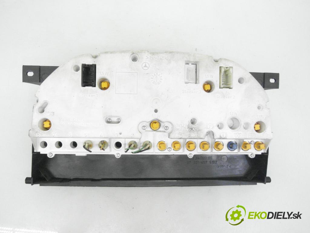 MERCEDES-BENZ SPRINTER 3-t Platforma / Podwozie (903) KABINA/PLATFORMA 1998 90,00 312 D 2.9 - OM 602.980 2874,00 prístrojovka elektrický 15128402000 ; 870014575162