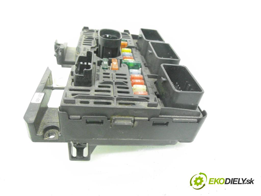 PEUGEOT 407 SW (6E_) KOMBI 2007 80,00 1.6 HDi 110 - 9HZ (DV6TED4) 1560,00 MODUL BSI 9661682580 ; BSML0100 ; S118983001Q
