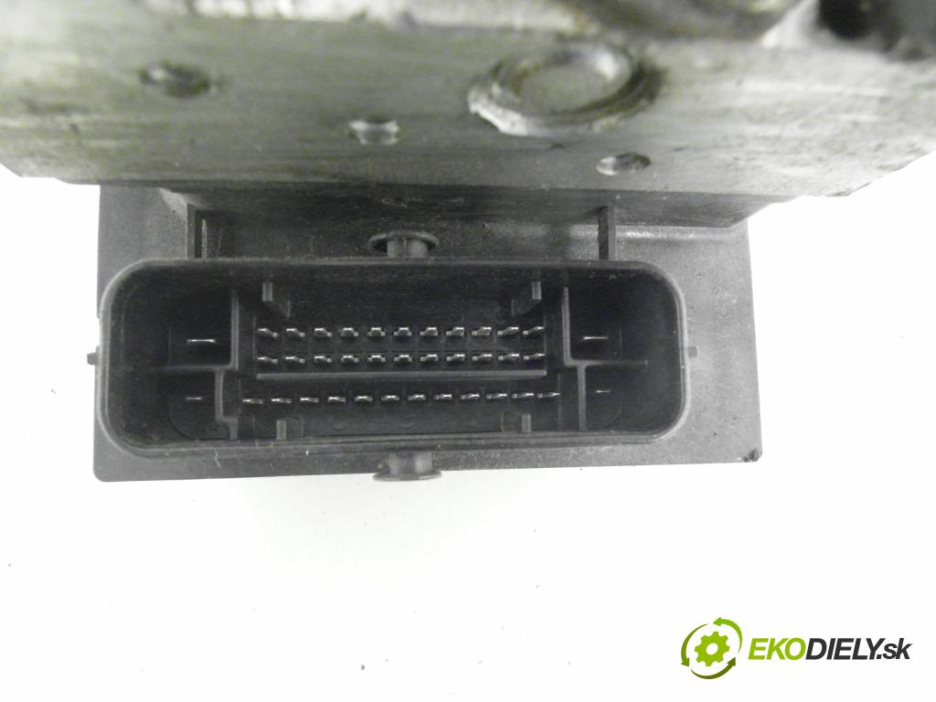 AUDI A6 (4F2, C6) SEDAN 2005 125,00 2.0 TFSI - BPJ 1984,00 Pumpa ABS 0265950429 ; 4F0614517K ; 0265234260 (Pumpa ABS)