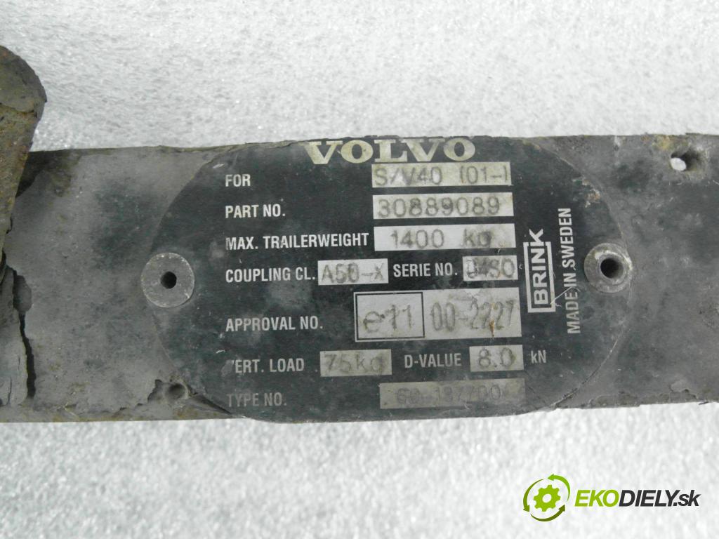 VOLVO V40 Kombi (645) KOMBI 2001 90,00 1.8 122 - B 4184 S2 1783,00 Hák 30889089