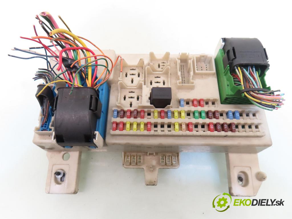 MAZDA 3 (BK) HB 2004 77,00 1.6 - B6ZE 1598,00 MODUL BSI BP4K66730C