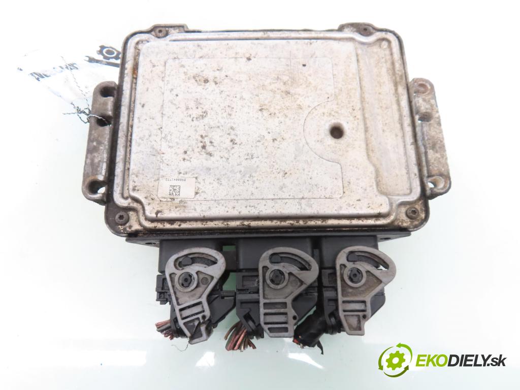 OPEL MOVANO Platforma / podwoyie (X70) KABINA/PLATFORMA 2006 84,00 2.5 DTI - G9U 724 2464,00 Riadiaca jednotka Motor 0281011940 ; 8200311550