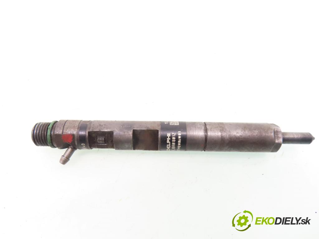 RENAULT CLIO II (BB_, CB_) HB 2003 48,00 1.5 dCi 65 - K9K 704 1461,00 vstrekovač EJBR01801Z ; 8200206565 ; 8200049873 (Vstrekovač paliva)